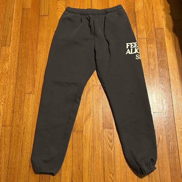 The Mayfair Group Pants - The Mayfair Group Dark Gray Sweatpants Relaxed Fit M/L